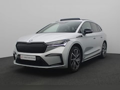 Skoda Enyaq iV - 60 Sportline 58 kWh 180PK | Pano | Warmtepomp | Matrix LED | Camera | Stoelverwarming | Na