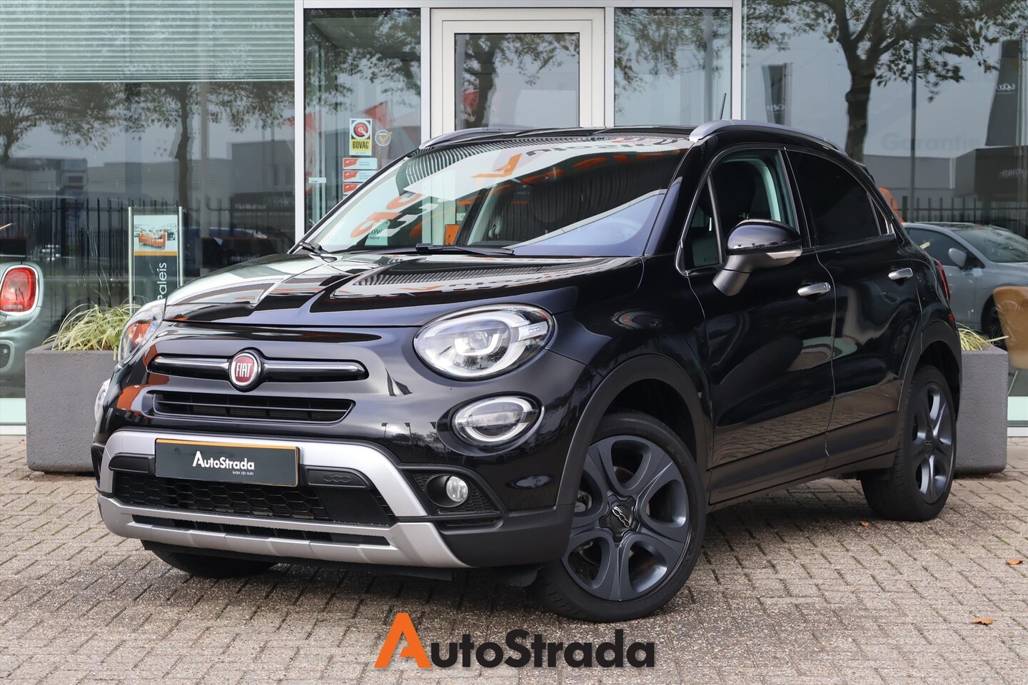 Fiat 500 X - Cross 1.3 GSE City Cross 150pk AUT I Navi I Carplay I Cruise I Climate I Keyless - AutoWereld.nl