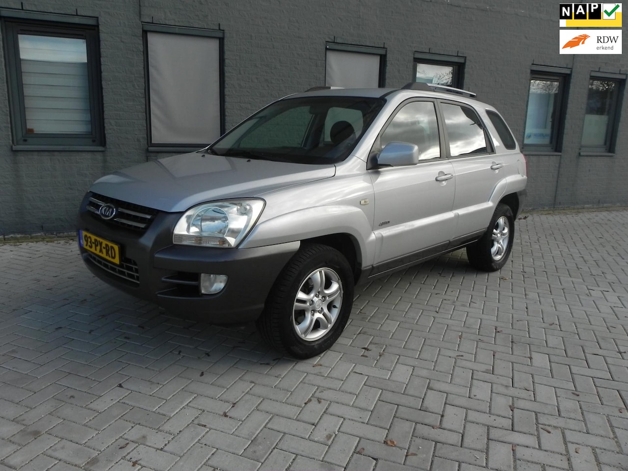 Kia Sportage - 2.7 V6 Adventure 4WD AUTOMAAT Clima ,Trekhaak - AutoWereld.nl