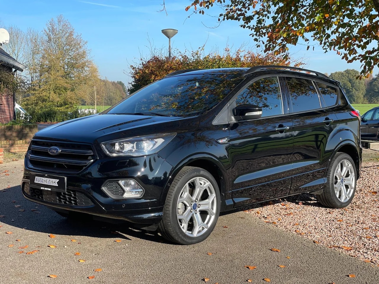 Ford Kuga - 1.5 EcoBoost ST-Line 1.5 EcoBoost ST Line - AutoWereld.nl