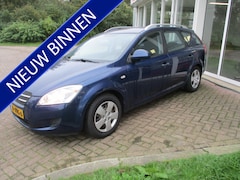 Kia Cee'd Sporty Wagon - 1.4 X-tra ISG