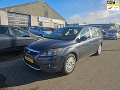 Ford Focus Wagon - 2.0 Titanium NAV.+ Clima Bj:2008 NAP