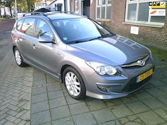 Hyundai i30 CW - 1.6i i-Motion cw clima lpg g3/ trekhaak