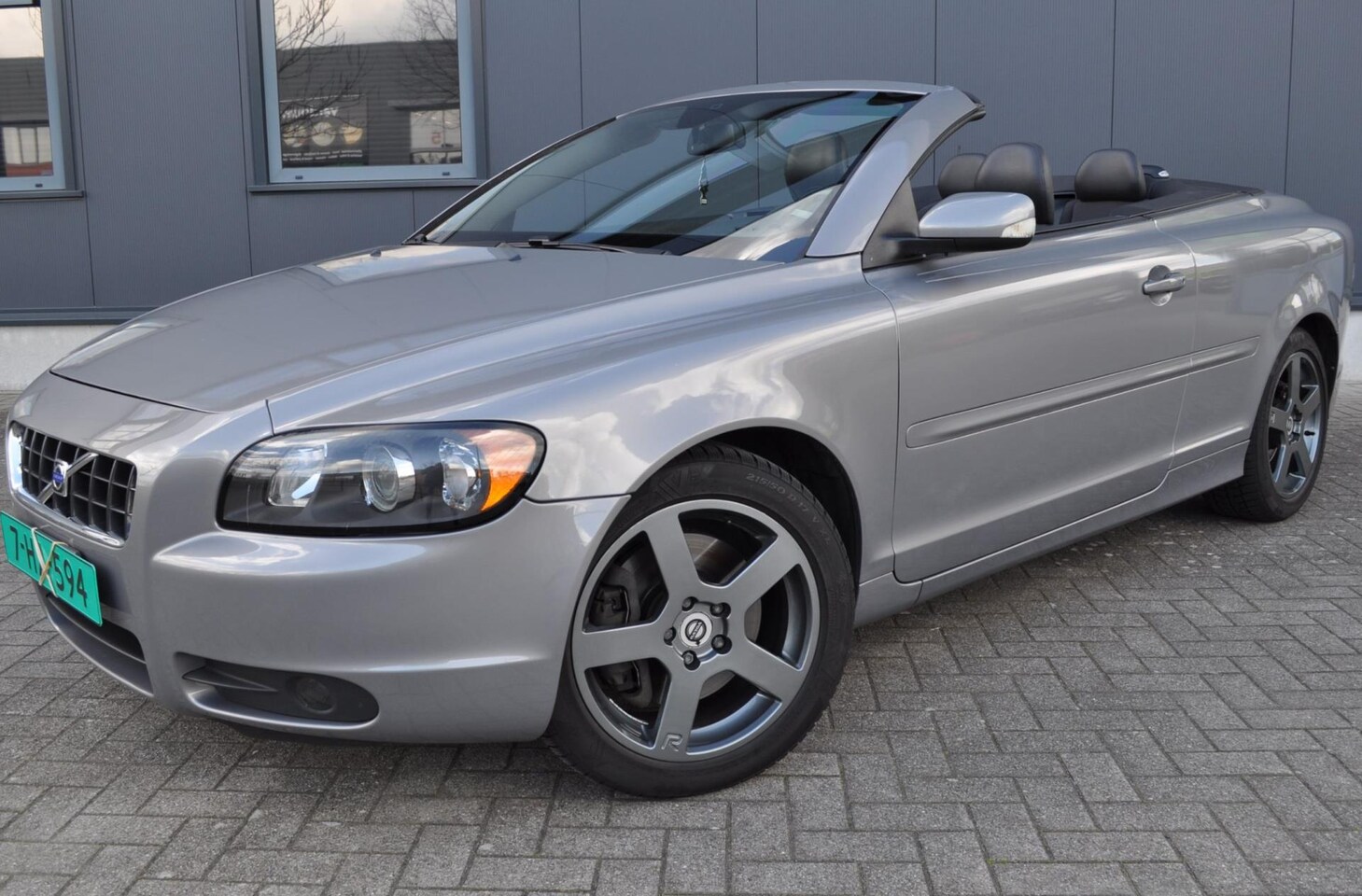 Volvo C70 Convertible - 2.5 T5 Momentum 2.5 T5 Momentum, netto € 11.500, Youngtimer, bijtel vriendelijk! - AutoWereld.nl