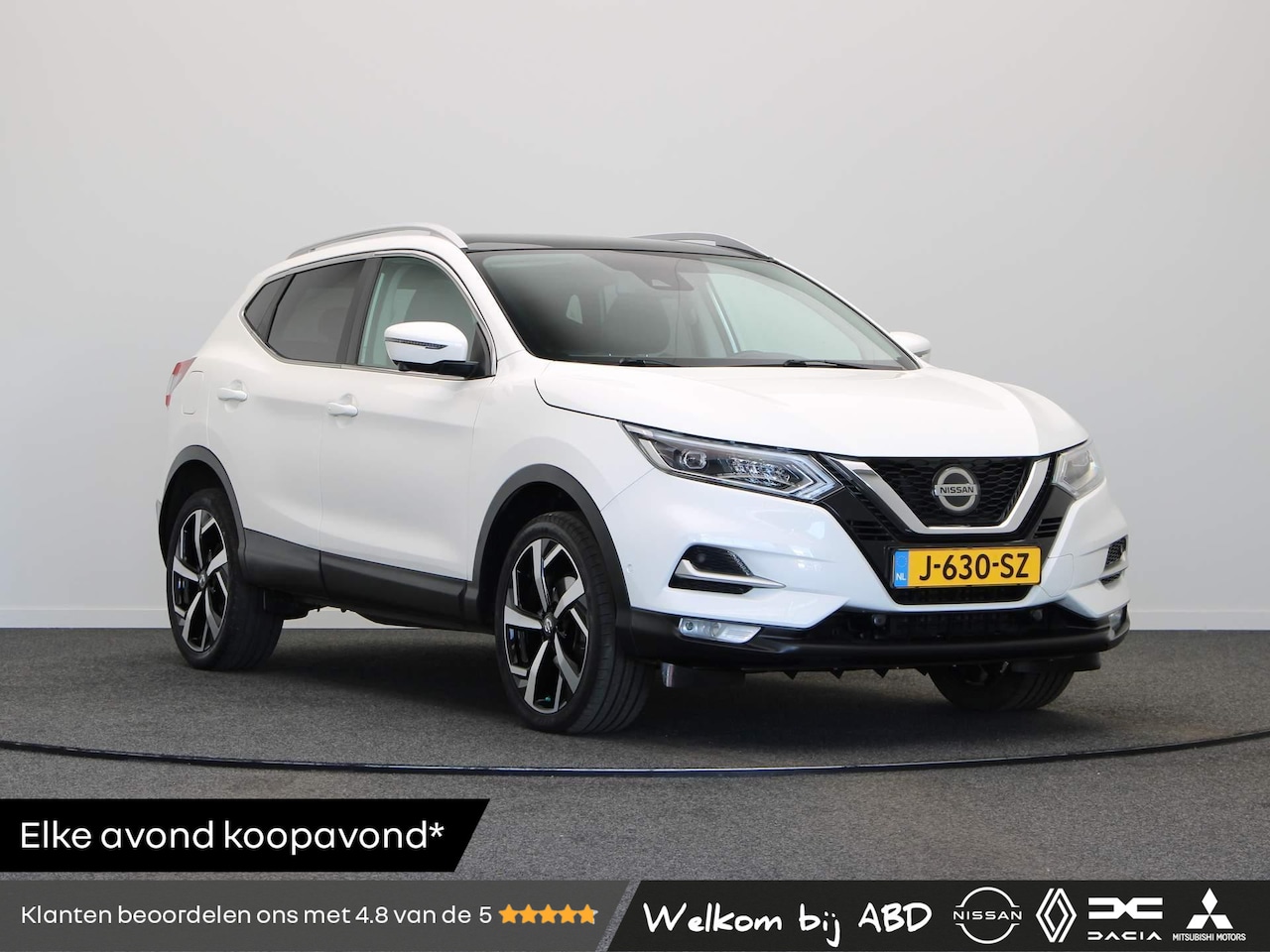 Nissan Qashqai - 140pk DIG-T Tekna | Trekhaak | Panoramadak | Half lederen bekleding | 360 graden camera | - AutoWereld.nl