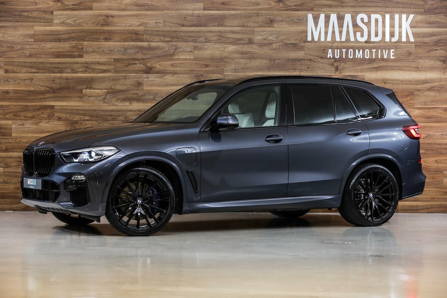 BMW X5 - xDrive45e High Exe|M-Sport|Pano|Camera|Trekhaak| - AutoWereld.nl