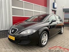 Seat Leon - 1.6 Reference airco / lmv Nieuwe apk