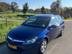 Opel Astra GTC - 1.8 Sport Keurig nette Opel astra GTC Sport