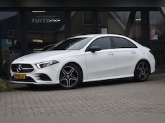 Mercedes-Benz A-klasse - 180 Business Solution AMG NIGHT | SFEERVERLICHTING | CAMERA | APPLE CARPLAY | STOELVERWARM