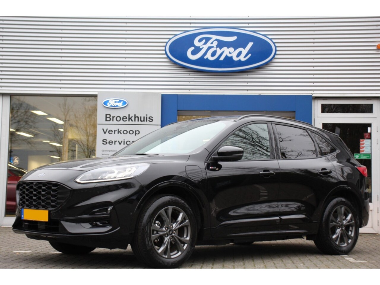 Ford Kuga - 1.5EB ST-LINE X | LEDER | EL. TREKHAAK 1800KG | ADAPTIVE CRUISE | WINTERPACK | ALL-SEASON - AutoWereld.nl