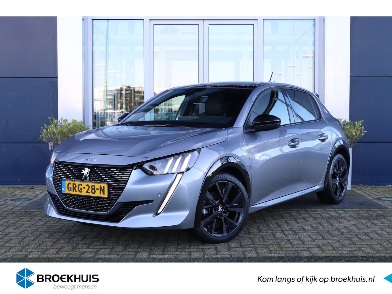 Peugeot 208 - 1.2 PureTech GT 130PK | Pano | Cruise Control | Camera | Navi | Carplay - AutoWereld.nl