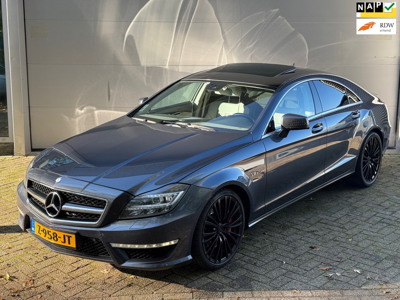 Mercedes-Benz CLS-klasse - AMG 63 Performance Package l Schuifdak l Harman Kardon l Navi l Volleder l Rijdt & Schakel - AutoWereld.nl