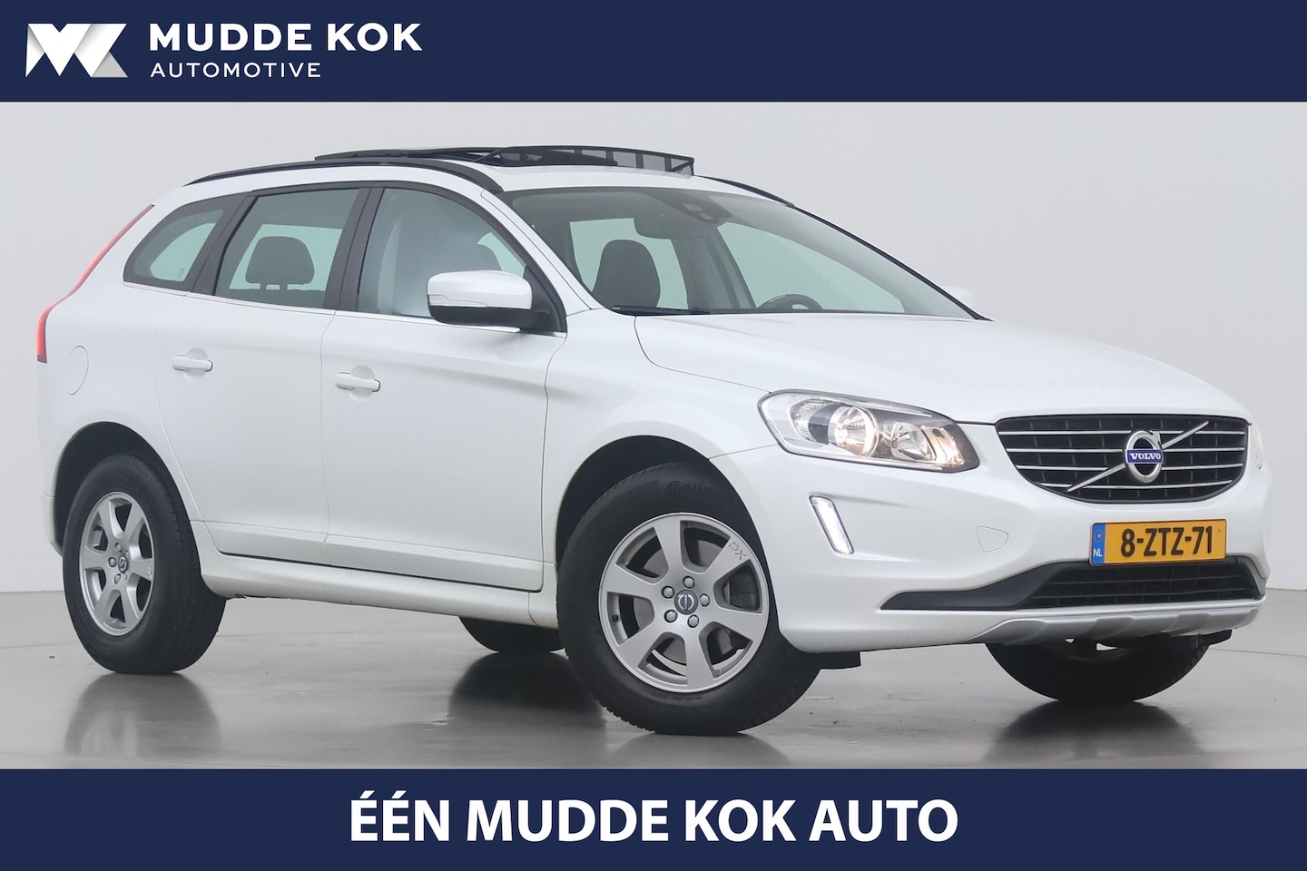 Volvo XC60 - T5 Momentum | Panoramadak | Leder | Stoelverwarming | Elektrische Achterklep - AutoWereld.nl