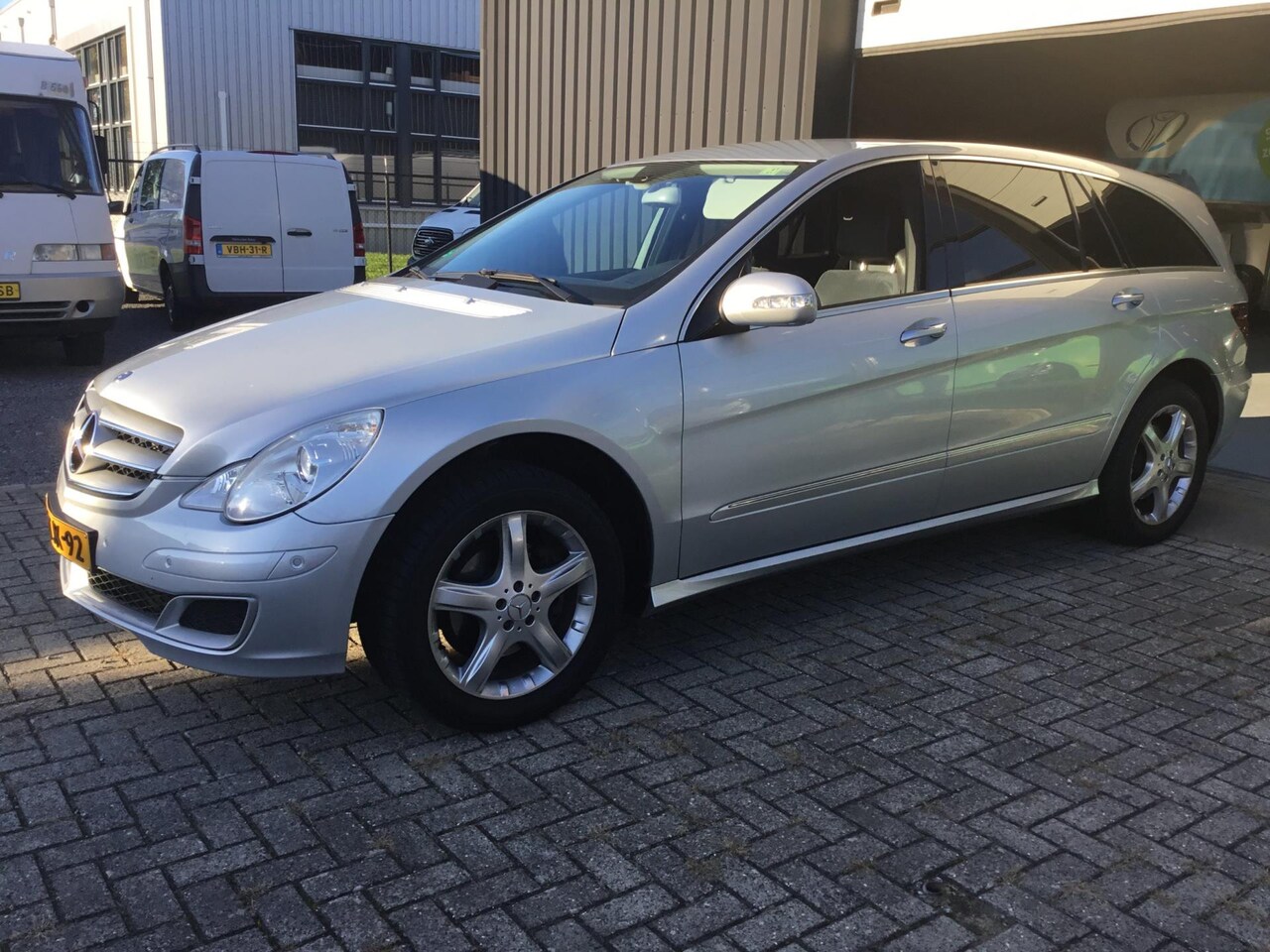 Mercedes-Benz R-klasse - 350 Lang 4-Matic 7 persoons - AutoWereld.nl