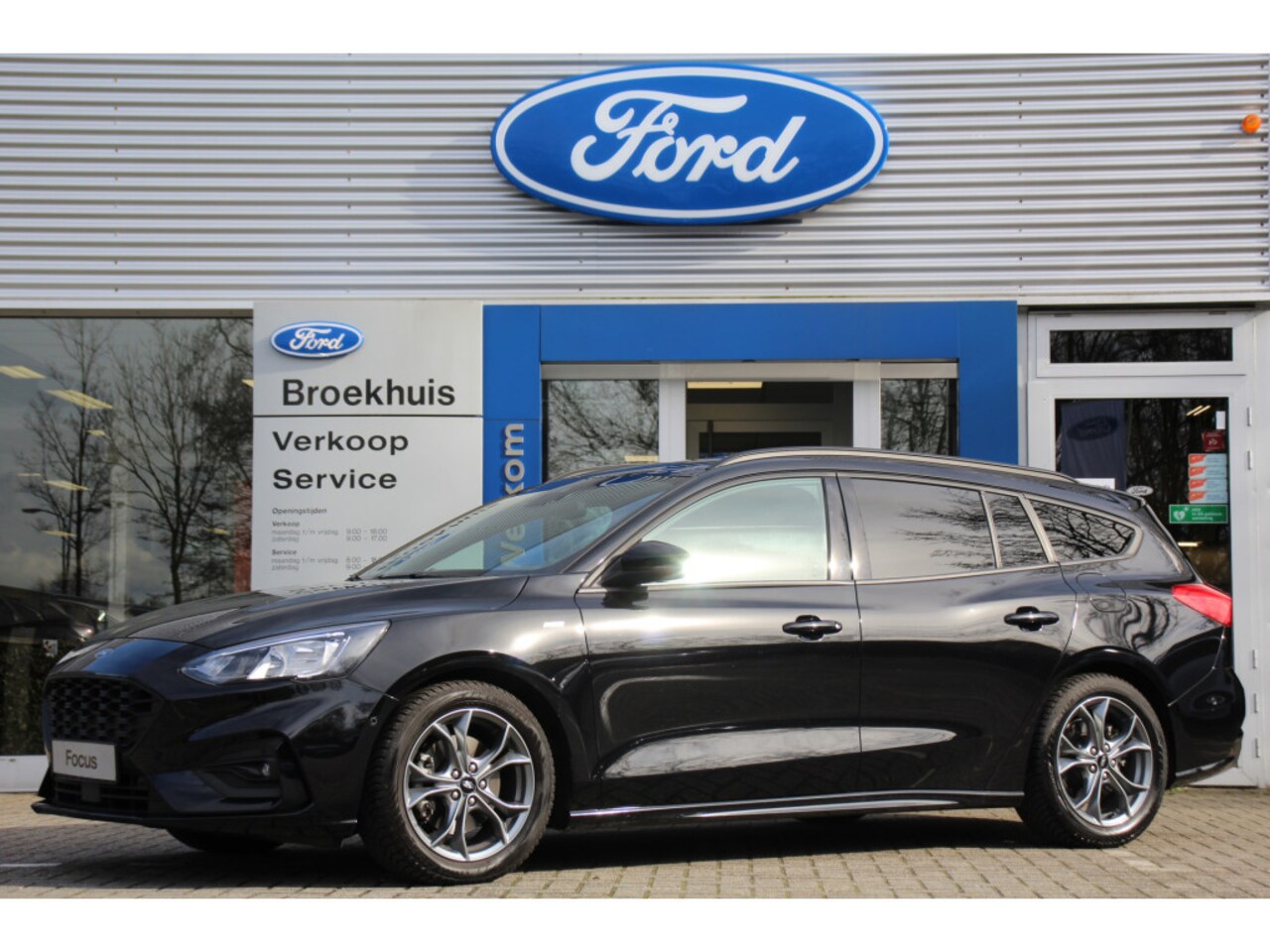 Ford Focus Wagon - 1.0EB ST-LINE | WINTERPACK | CAMERA | NAVI | CLIMA | CRUISE | PARK SENS V+A | LIJN DETECTI - AutoWereld.nl