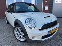 MINI Cooper S - 1.6 Chili / Leder / Xenon / Airco / LM / Nette Auto