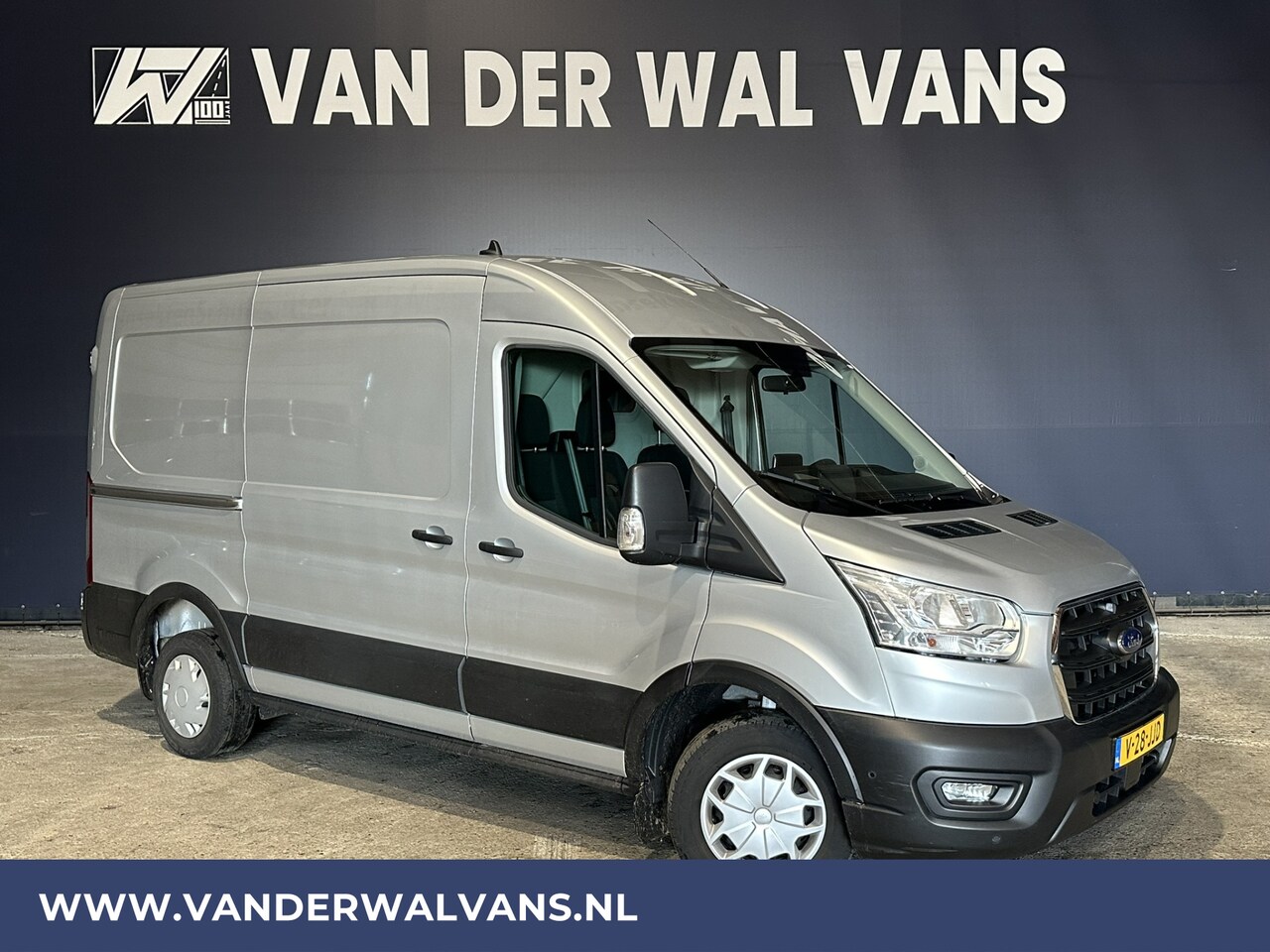 Ford Transit - 2.0 TDCI 130pk L2H2 Euro6 Airco | Apple Carplay | Cruisecontrol | Android auto, parkeersen - AutoWereld.nl