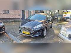 Ford Fiesta - 1.0 Champion