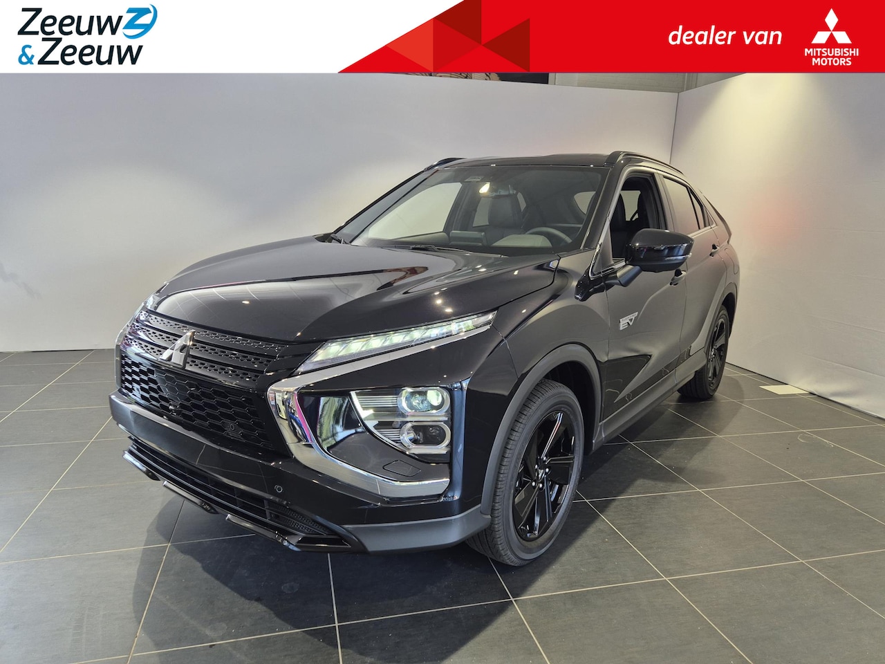 Mitsubishi Eclipse Cross - 2.4 PHEV Black Edition |uitverkoop € 8000,- Korting Op is Op| Compleet zwarte uitvoering | - AutoWereld.nl