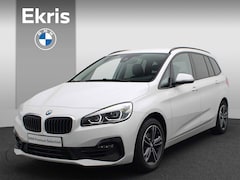 BMW 2-serie Gran Tourer - 216i 7p. Executive Sport Line / Head-Up Display / Navigatiesysteem Plus / Derde Zitrij / T