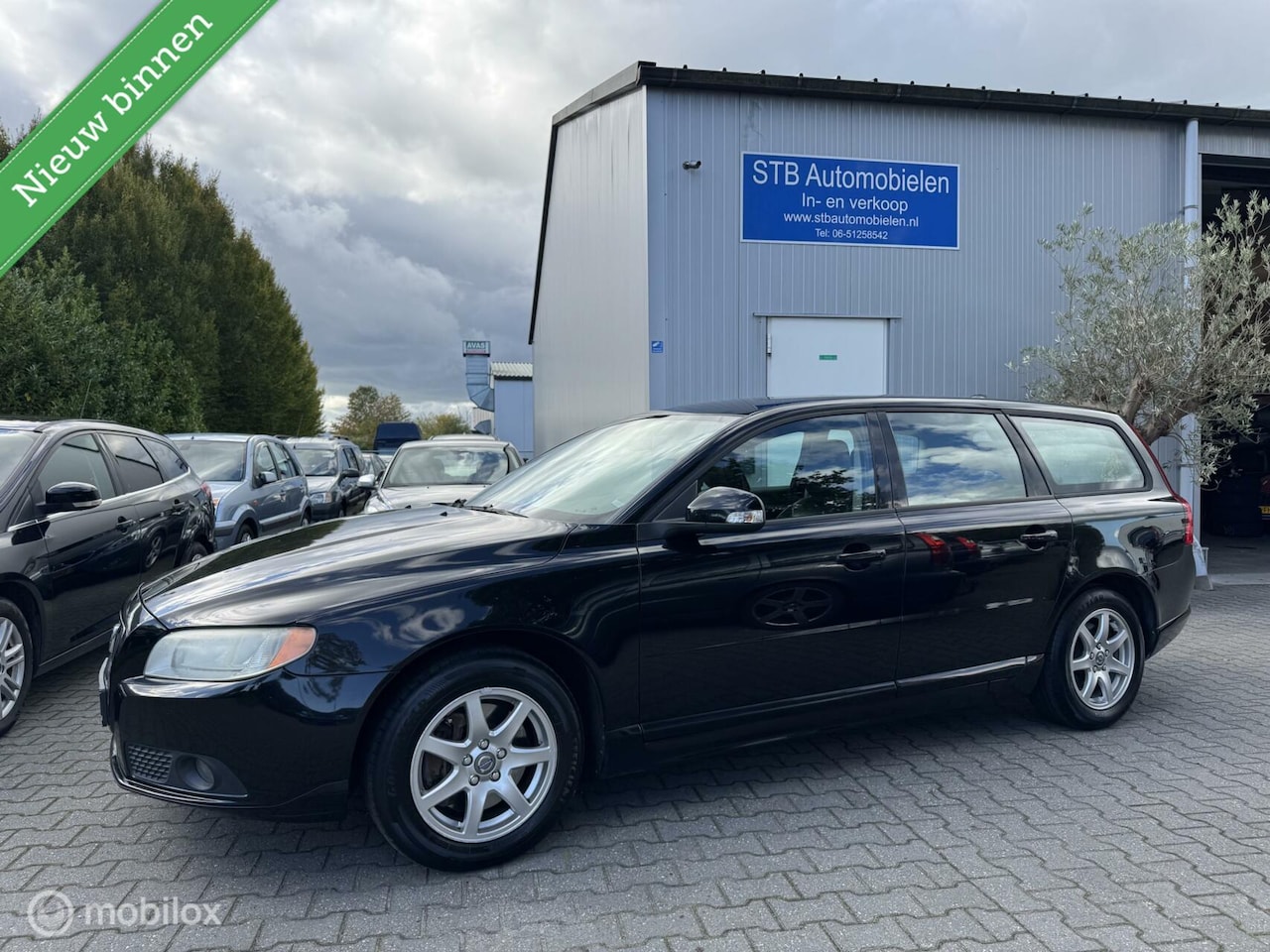 Volvo V70 - 2.5T 5 cilinder, Nieuwe apk - AutoWereld.nl