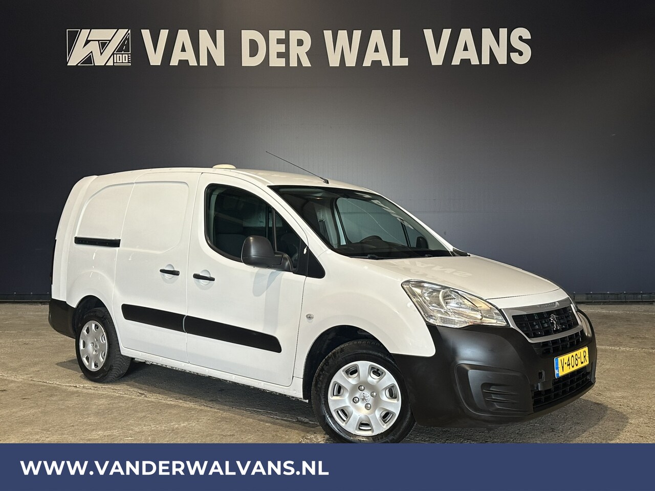 Peugeot Partner - 1.6 BlueHDi 100pk Euro6 Airco | Cruisecontrol Zijdeur - AutoWereld.nl