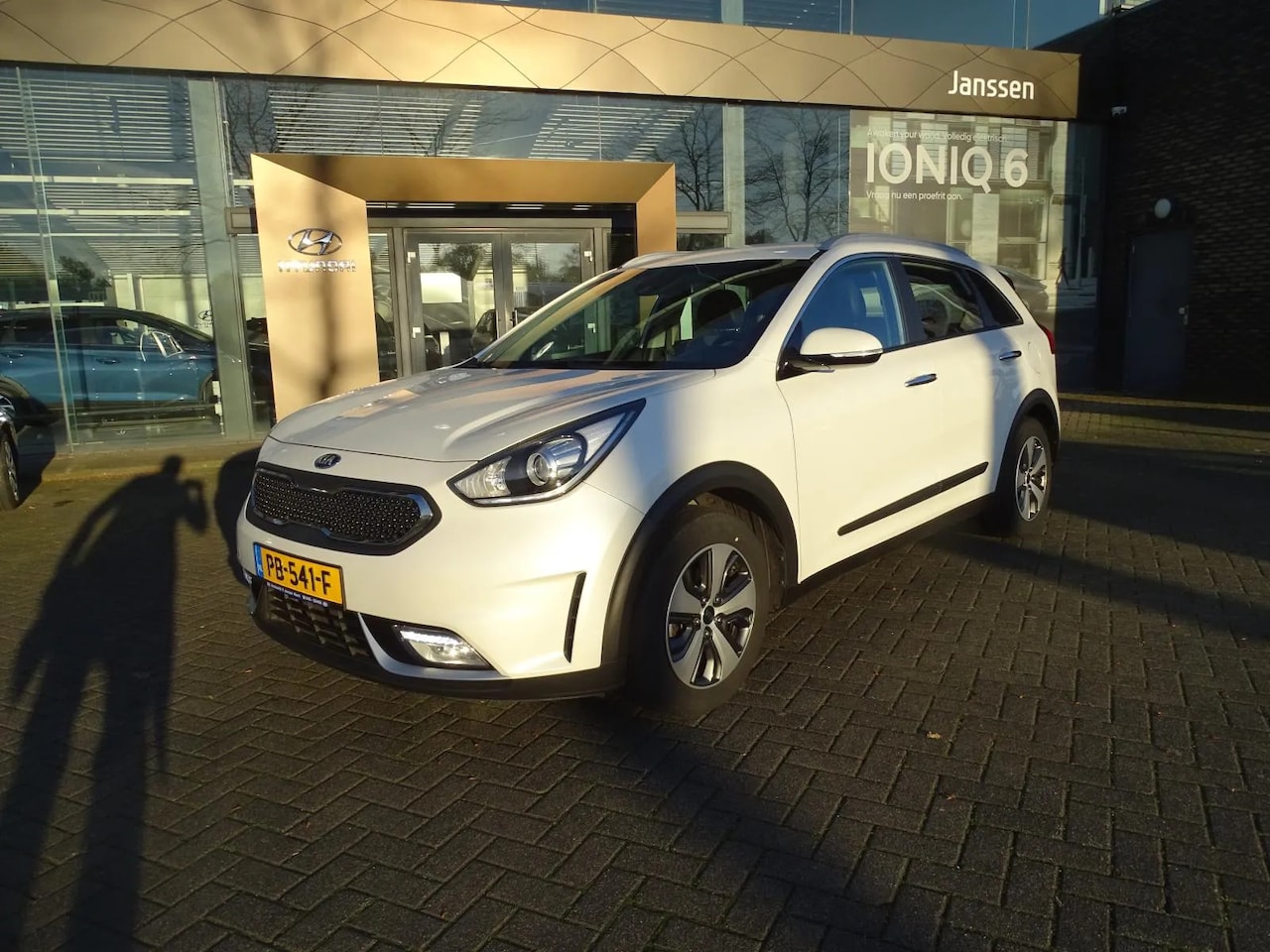 Kia Niro - 1.6 GDi Hybrid First Ed. NL-auto - AutoWereld.nl