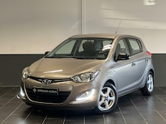 Hyundai i20 - 1.2i Business Edition | Trekhaak | Airco | APK | NAP |