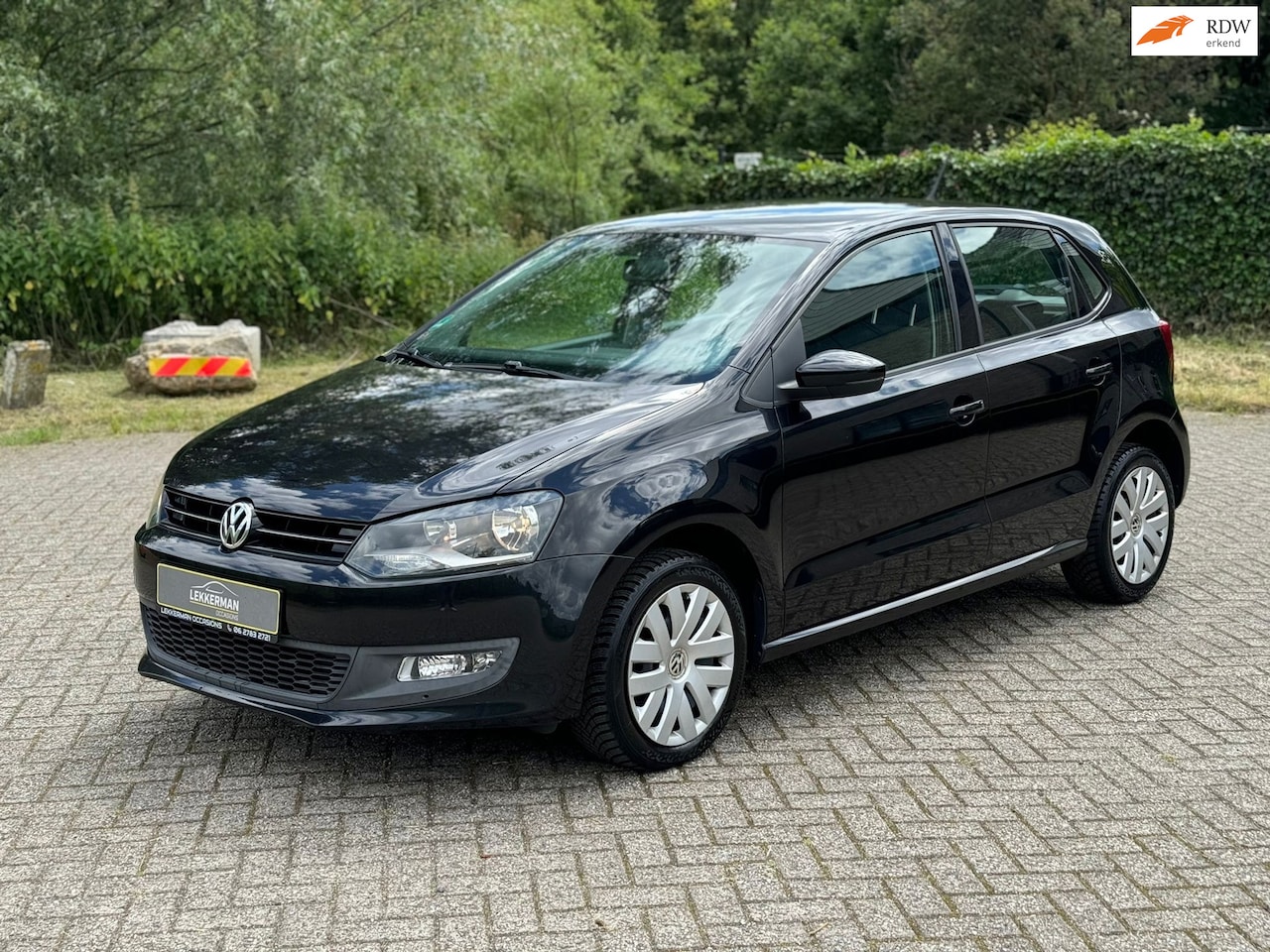 Volkswagen Polo - 1.4-16V Comfortline I CRUISE I PDC I AIRCO I DISRIEM + POMP NEW! - AutoWereld.nl