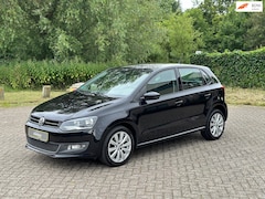 Volkswagen Polo - 1.2 TSI Highline 105PK I 6-BAK I NWE KETTING I NWE APK