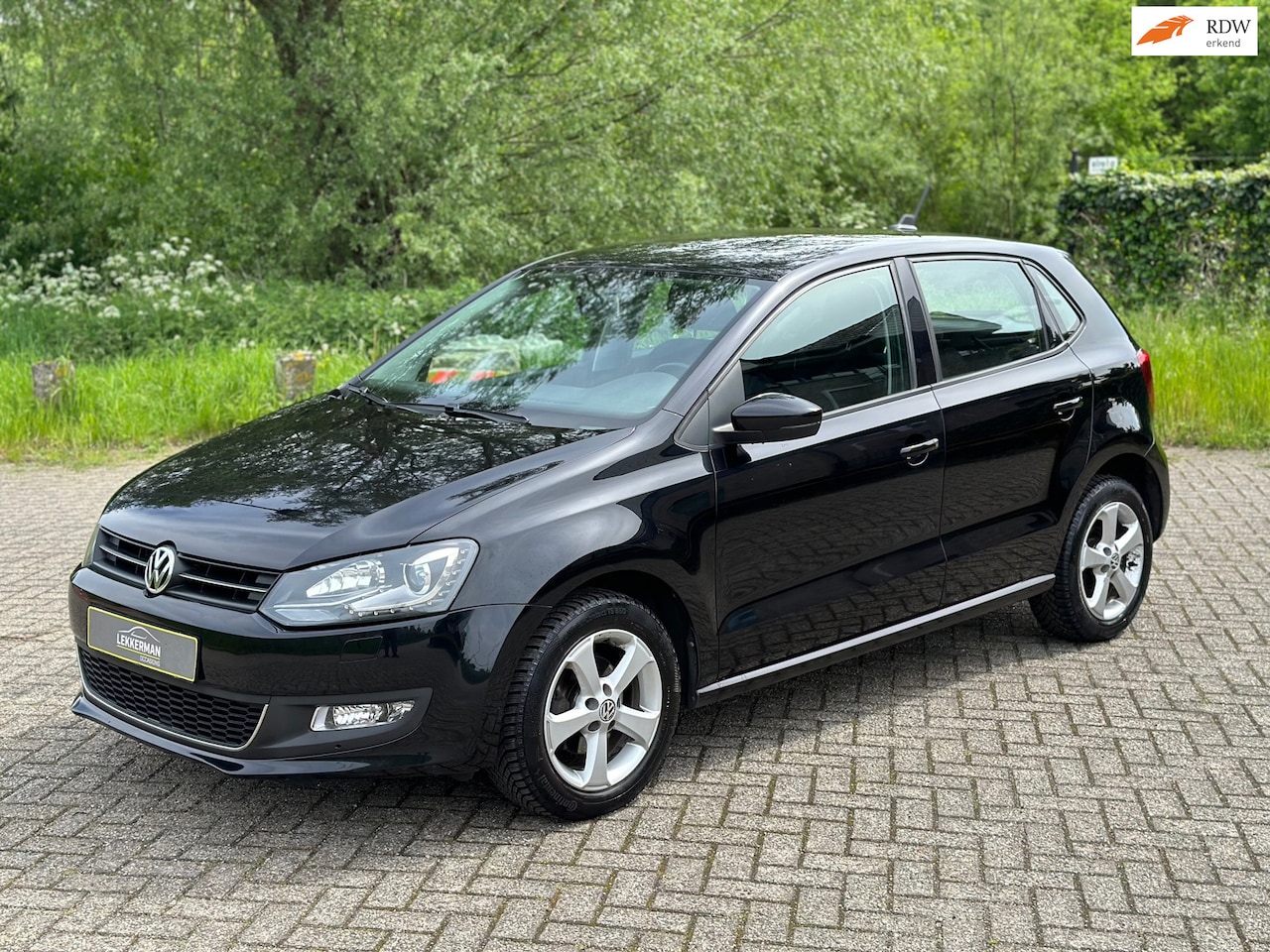 Volkswagen Polo - 1.2 TSI Highline 105PK I NAVI I CLIMA I PDC I 6-BAK - AutoWereld.nl