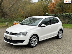 Volkswagen Polo - 1.2-12V Comfortline *R-line Velgen* Airco/NWE APK