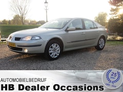 Renault Laguna - 2.0-16V Business - Airco - Navigatie zaterdag open tot 15 uur