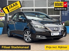 Nissan LEAF - INCLUSIEF LAADPAAL* Acenta 40 kWh | Warmtepomp | Rijstrook Correctie | Apple Carplay | Cru