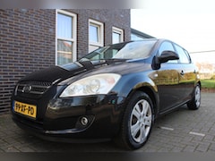 Kia Cee'd - 1.4 X-ecutive-5drs-clima-trekh-NW APK