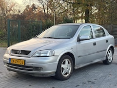 Opel Astra - 1.6 CDX