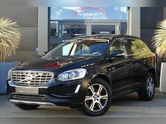 Volvo XC60 - 2.0 D3 FWD R-Design 150pk Navigatie/Stoelverwarming/Trekhaak