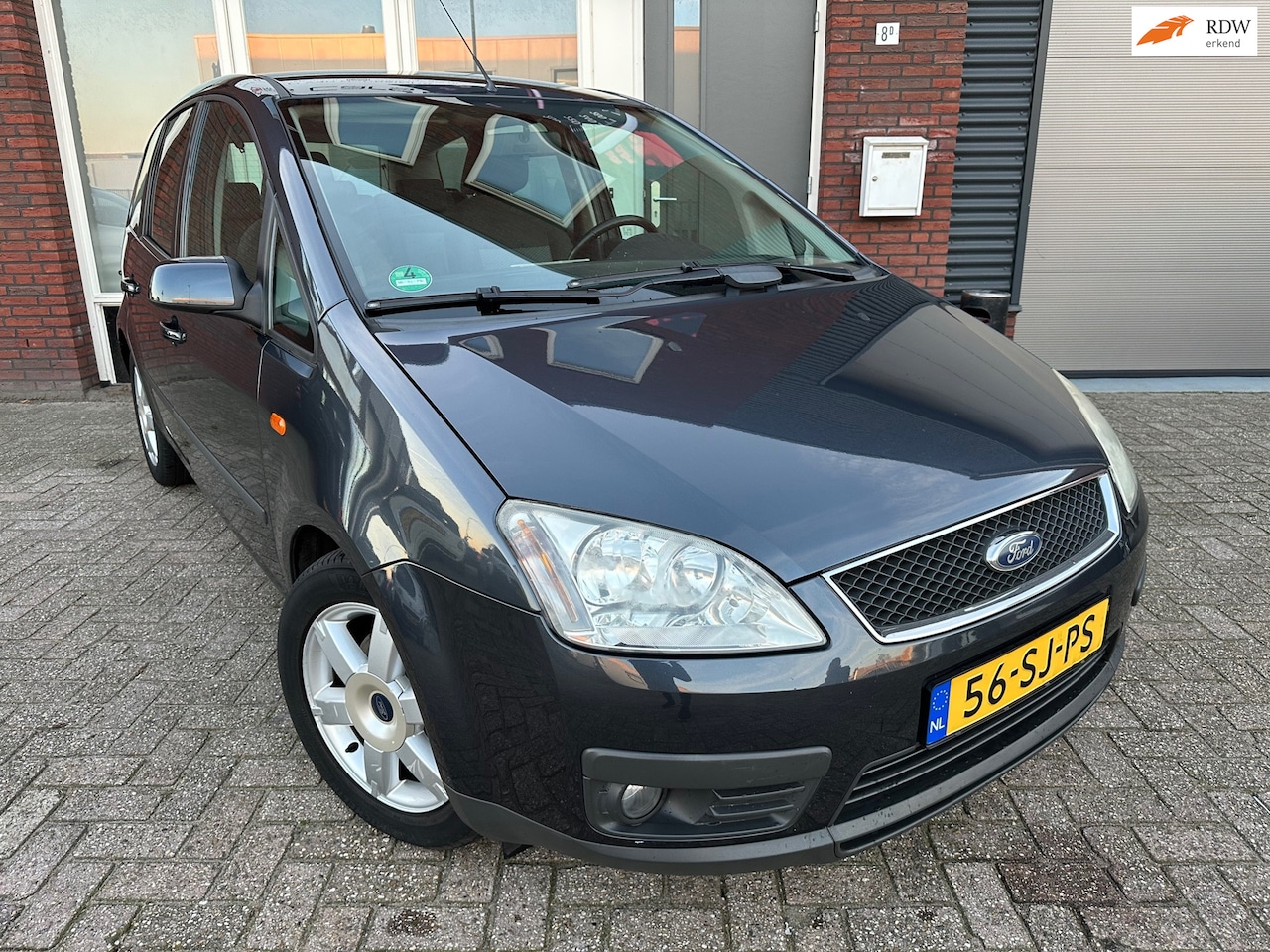 Ford Focus C-Max - 1.8-16V Futura / Airco / Cruise / AUX / Nette Staat - AutoWereld.nl