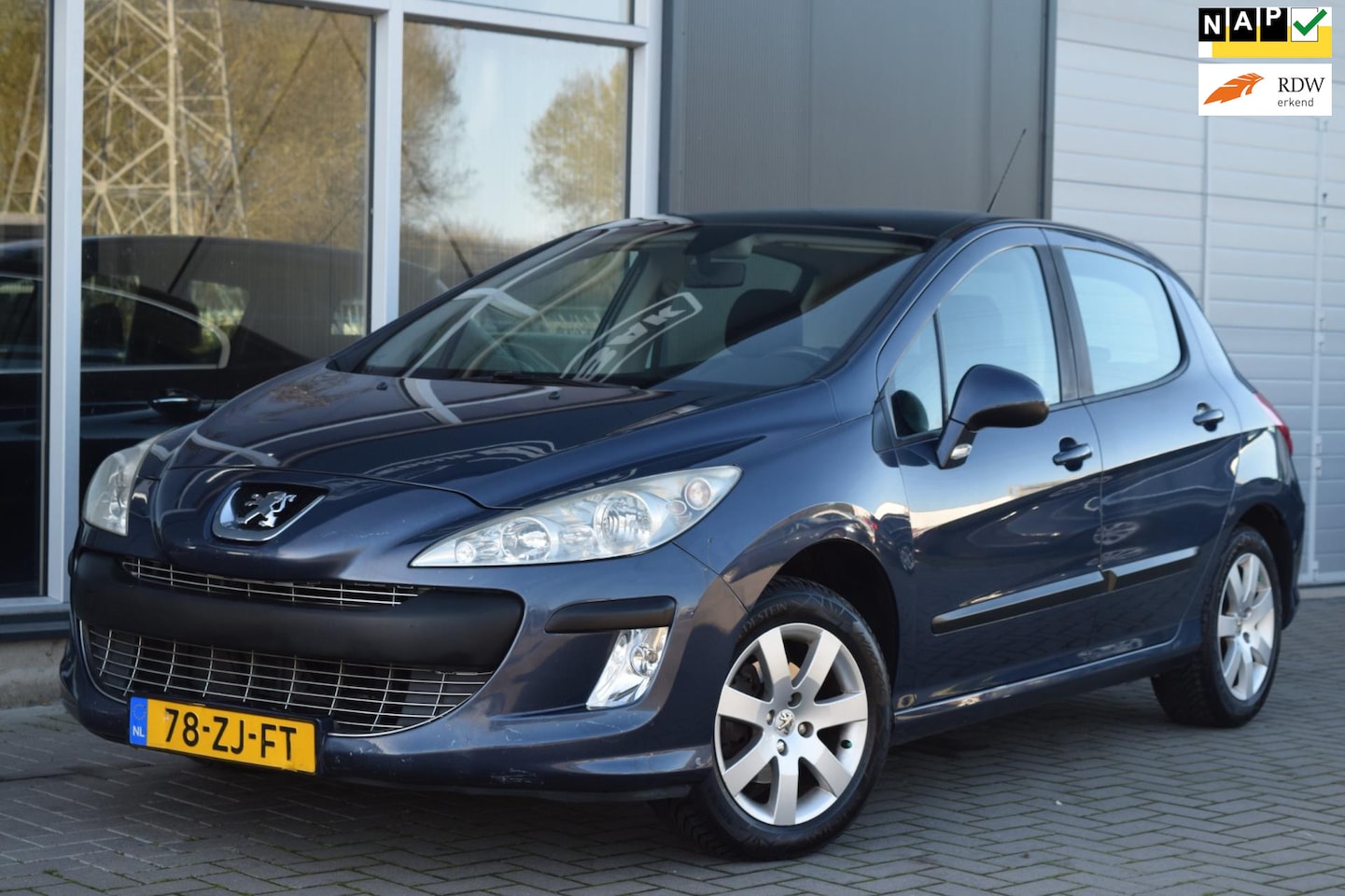 Peugeot 308 - 1.6 VTi XS | Clima | Cruise | Panoramadak | NAP + APK 11-2025 ! - AutoWereld.nl