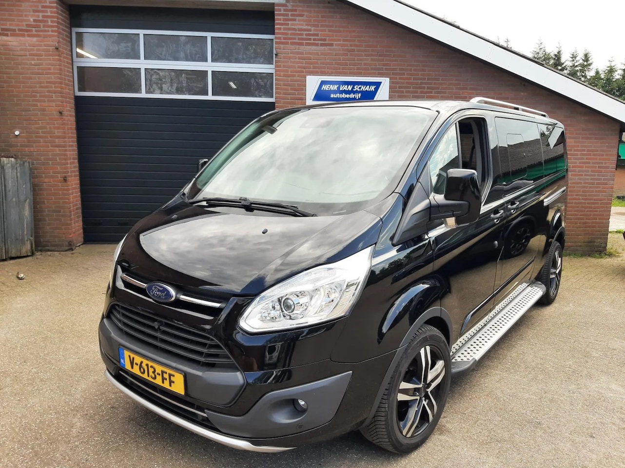 Ford Transit Custom - 310 170PK Limited DC - AutoWereld.nl