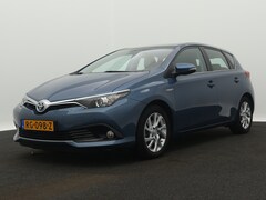 Toyota Auris - 1.8 Hybrid Lease Limited | Climate Control | Camera | Trekhaak | LM velgen |