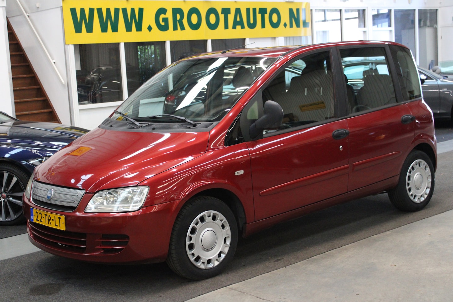 Fiat Multipla - 1.6-16V Dynamic Airco, Isofix, Stuurbekrachting - AutoWereld.nl