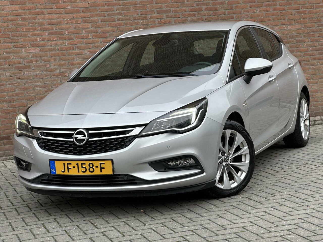 Opel Astra - 1.0 Turbo Edition LED - Sportstoelen - Navi - Cruise - Clima - AutoWereld.nl