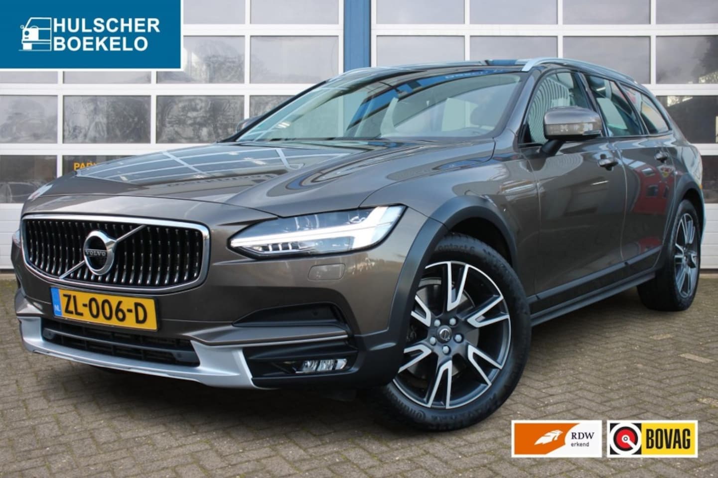 Volvo V90 Cross Country - 2.0 T6 Pro 2.0 T6 PRO - AutoWereld.nl