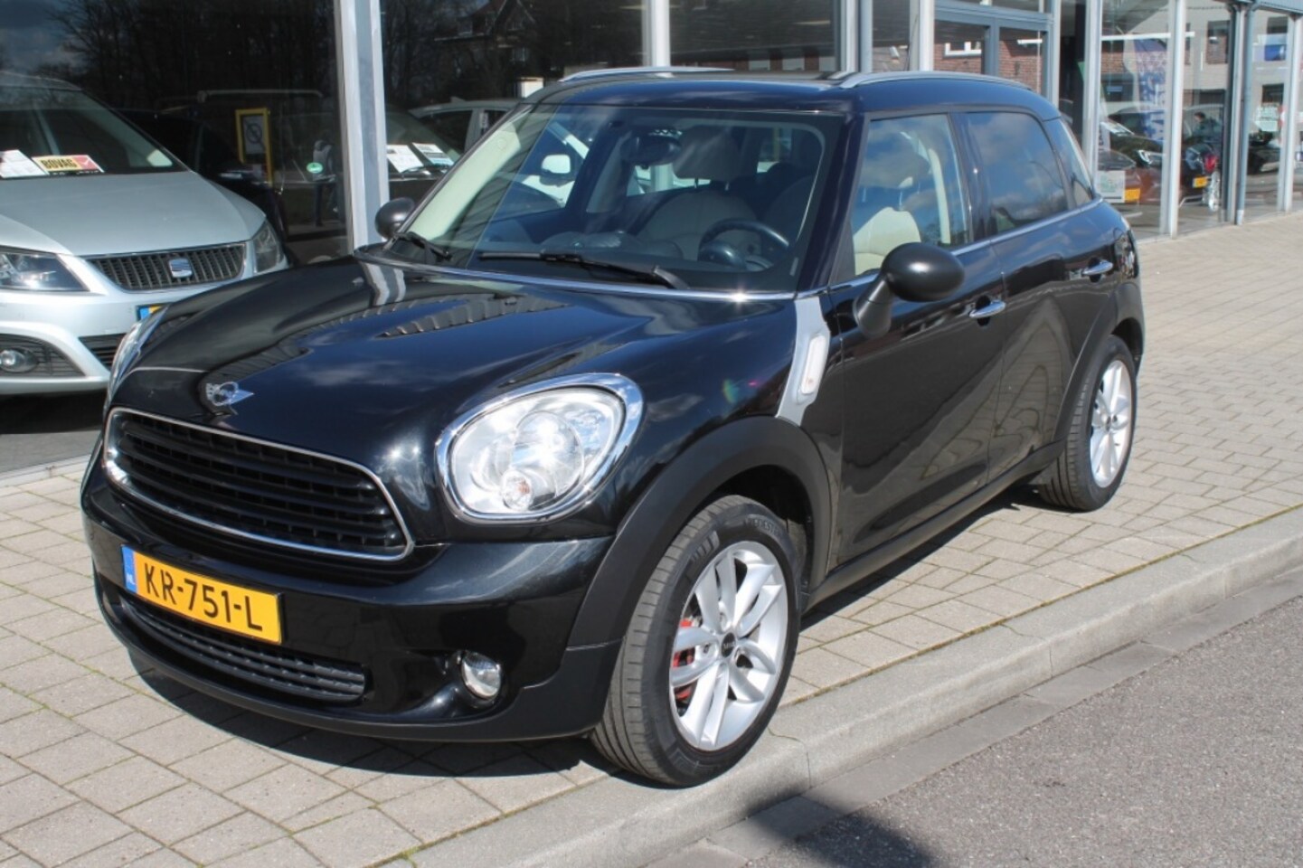 MINI Countryman - 1.6 One D Chili Lederen Interieur Hoge instap 5 deurs - AutoWereld.nl