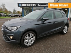 Seat Arona - 1.0 TSI Business Intense, Navi, LED, Trekhaak, Clima, Cruise