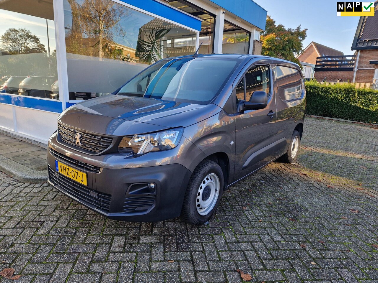 Peugeot Partner - 1.5 BlueHDI Premium 1.5 BlueHDI Premium - AutoWereld.nl