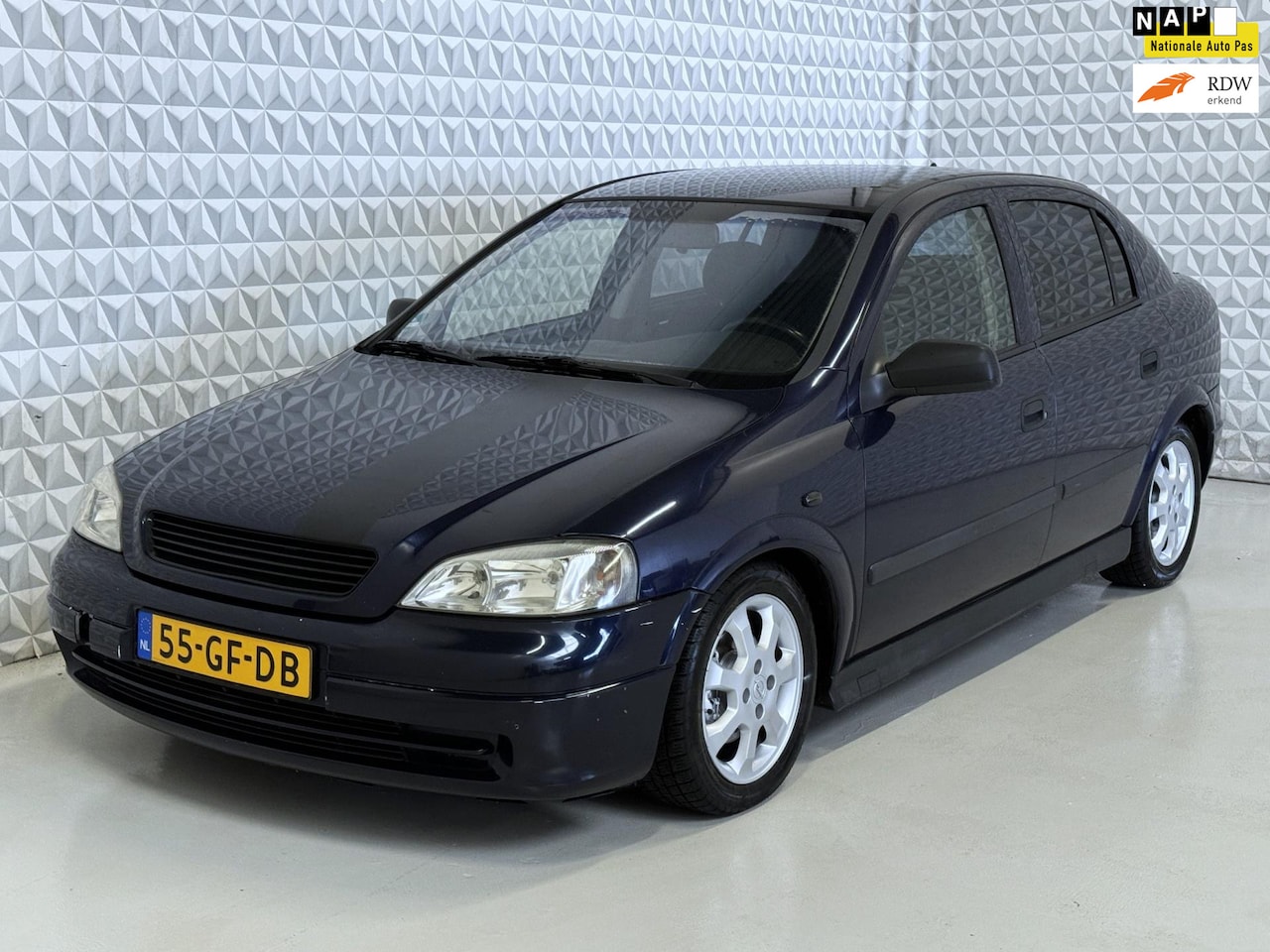 Opel Astra - 1.6-16V Airco Cruise Trekhaak APK! 159.000km (2000) - AutoWereld.nl