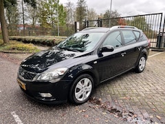 Kia Cee'd Sporty Wagon - 1.4 CVVT X-ecutive Airco/Navi