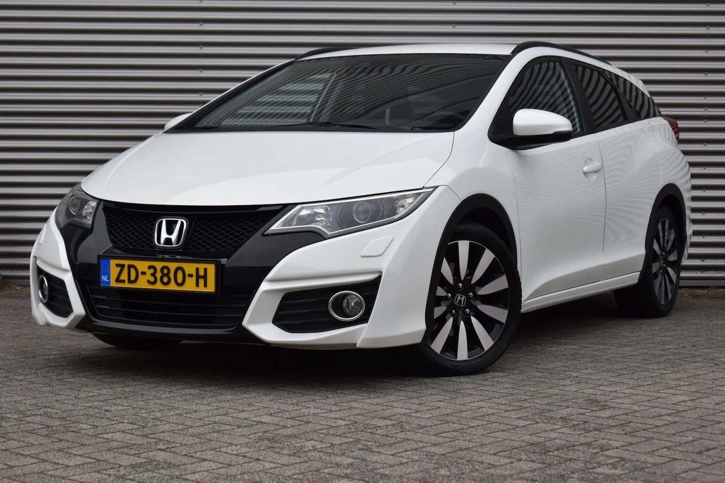 Honda Civic Tourer - 1.8 Sport 1.8 Sport, Airco, Ecc, Cruise, Navi. - AutoWereld.nl